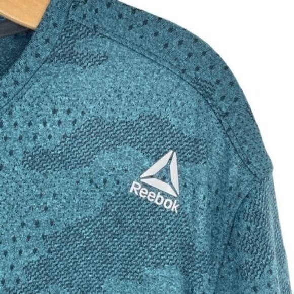 Reebok Jacquard Performance Short Sleeve T-Shirt size large - Picture 5 of 6